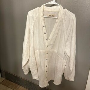 We the Free tunic/shirt